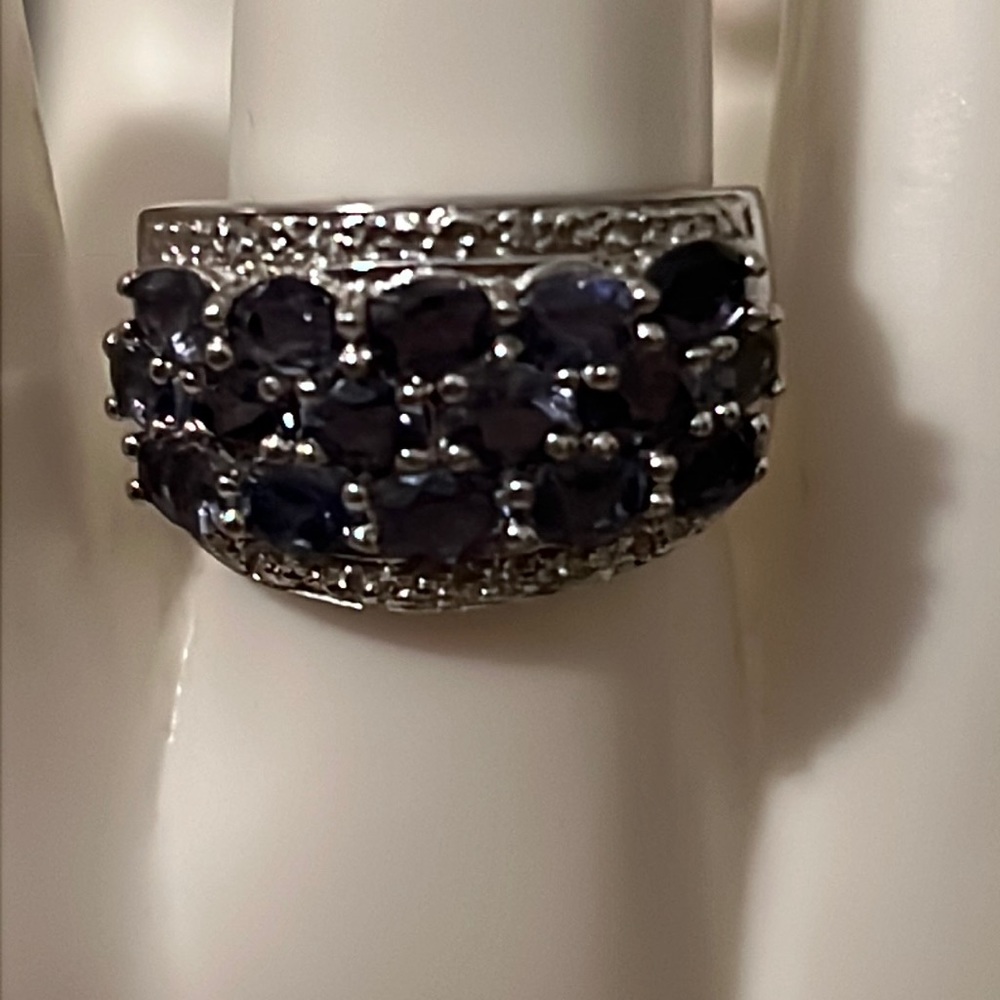 Heavy Sterling Silver 925 purple stone ring size 6